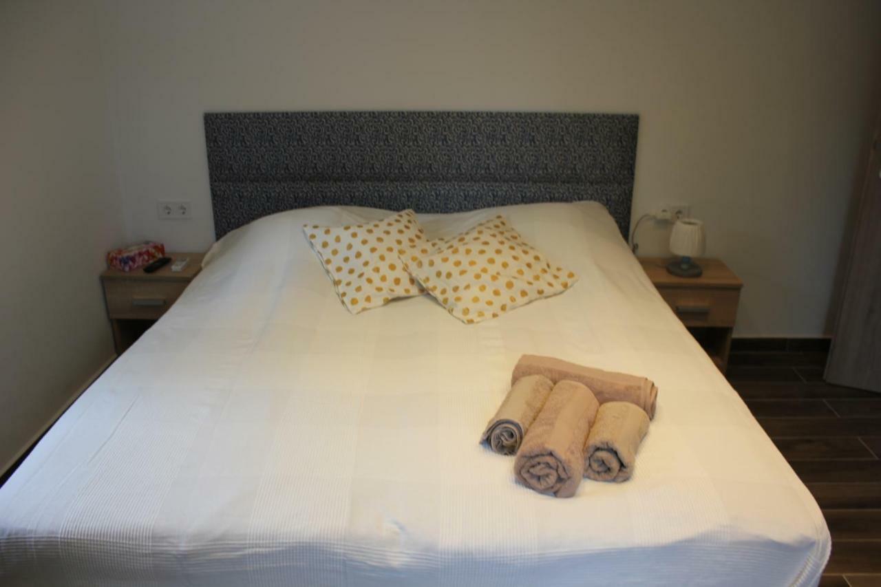 Magnolia Apartman Daire Siofok Dış mekan fotoğraf