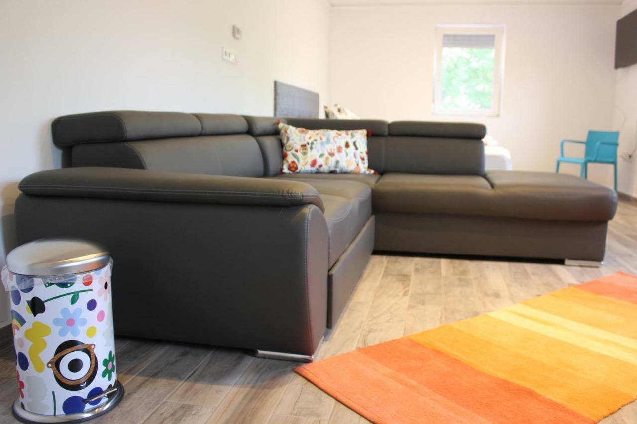 Magnolia Apartman Daire Siofok Dış mekan fotoğraf